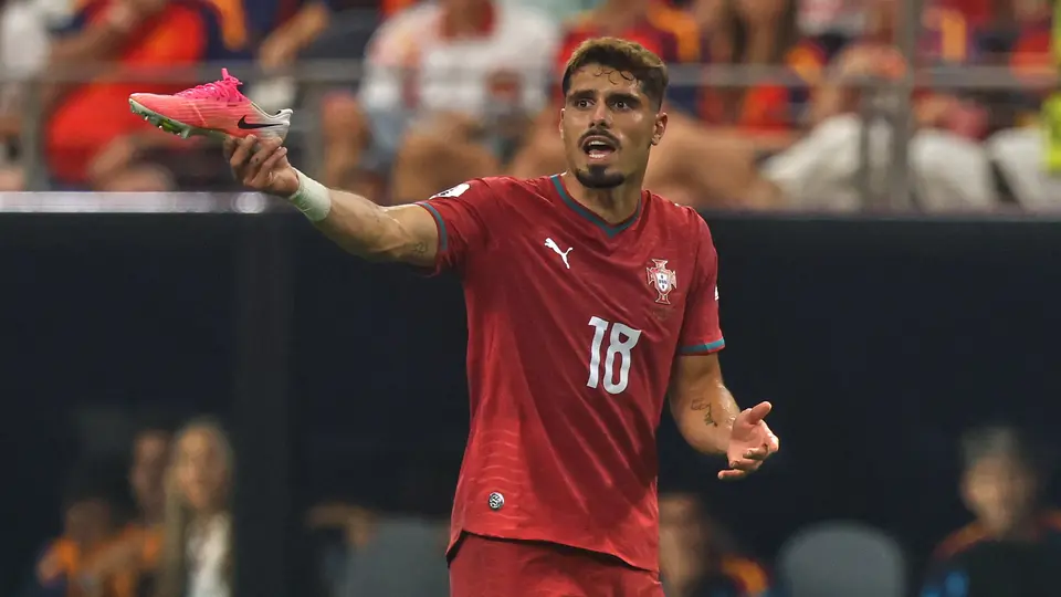Pedro Neto en el partido de Portugal contra España | AP