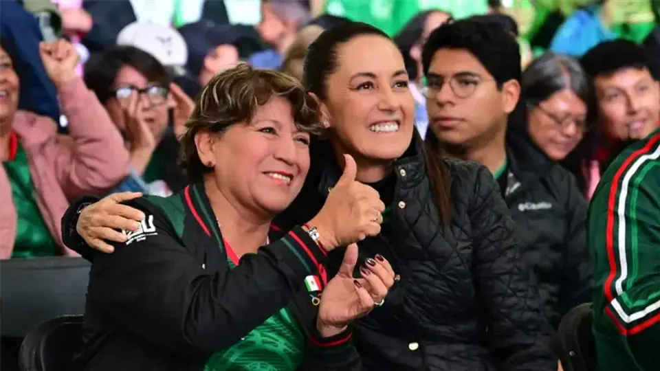 Claudia Sheinbaum ve el México vs Inglaterra en Neza Fut Fest