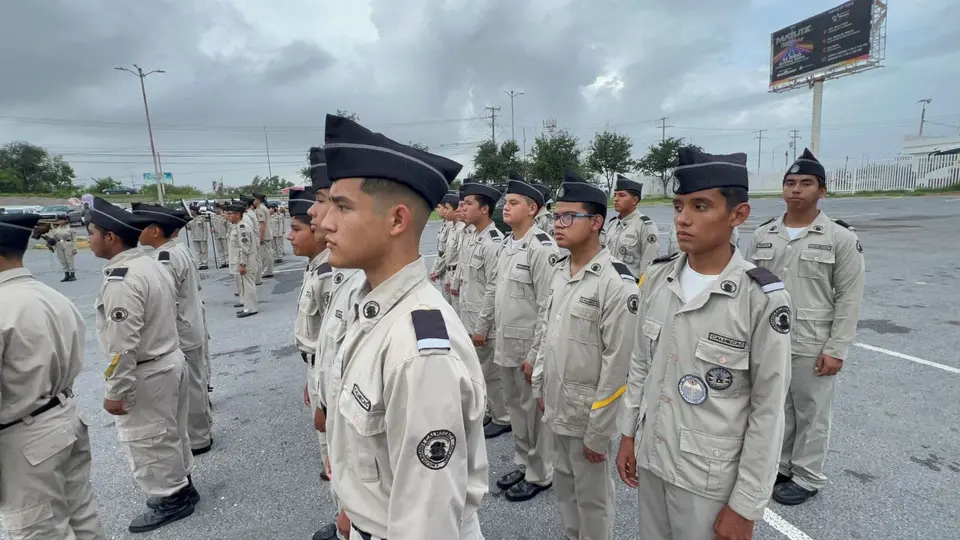 La SEP estableció una ruta para que las escuelas con enfoque militar puedan adecuarse al marco educativo vigente./X:@XiomaraVargasTV