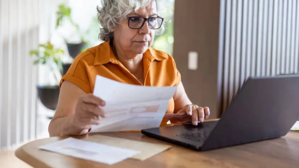 Las cuotas del programa se pagan mensualmente y el asegurado puede elegir el salario con el que desea cotizar. /istock