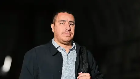 ¡Fracaso! Efraín Juárez vuelve a perder un partido al final y se queda fuera de la Conference League