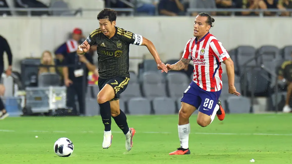 Heung Min Son y Oso González en el juego de Leagues Cup | IMAGO7