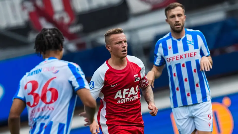 Mateo Chávez y AZ Alkmaar se mantienen en el liderato tras remontada ante Heerenveen