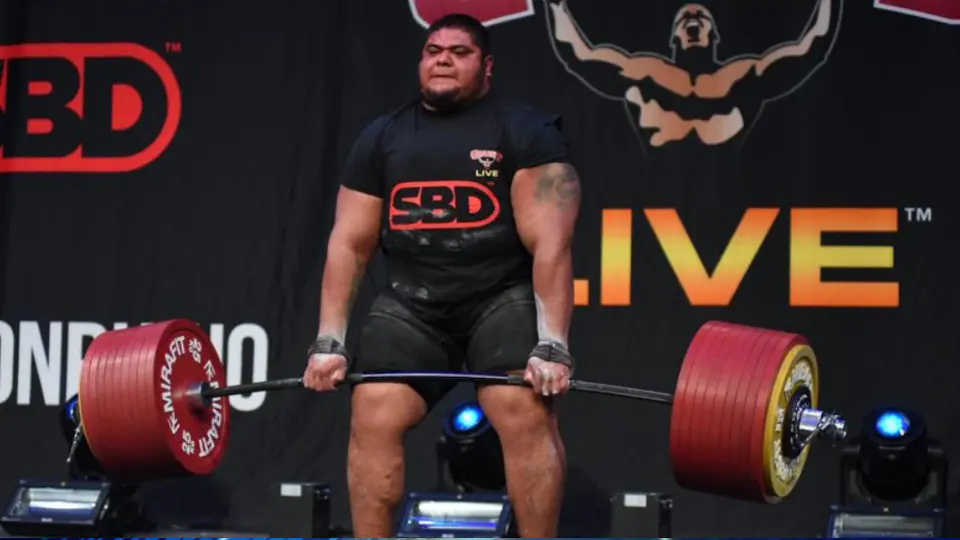 Mexicano rompe récord mundial al levantar 511 kilos | CAPTURA DE PANTALLA