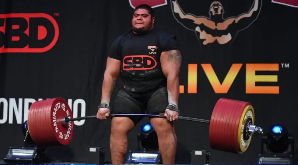 Mexicano rompe récord mundial al levantar 511 kilos | CAPTURA DE PANTALLA