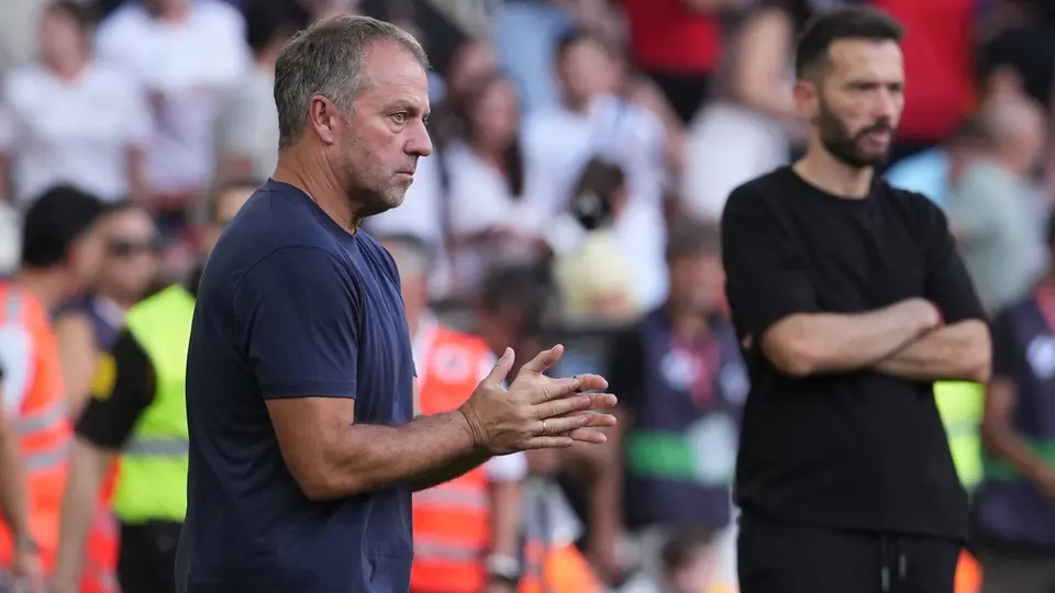Hansi Flick durante un partido de Barcelona en LaLiga | AP