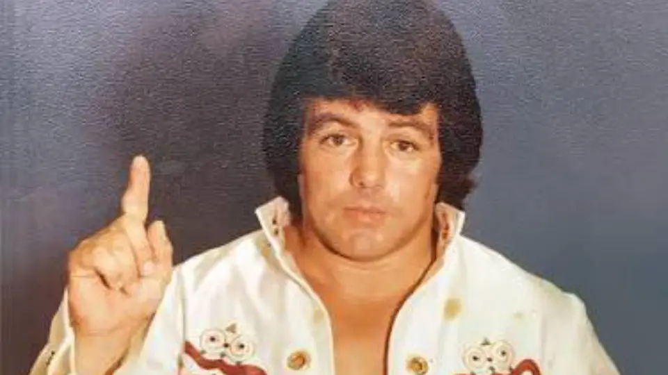 “Superstar” Bill Dundee | CAPTURA DE PANTALLA X