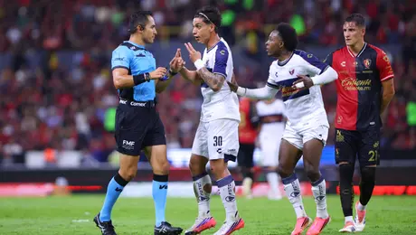 Polémica arbitral en el Atlas vs Atlante: escandaloso penalti no fue marcado