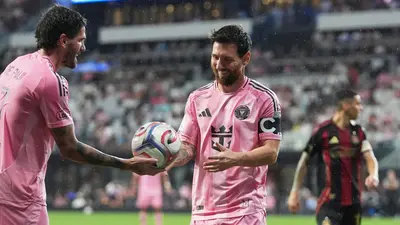 VIDEO: El emotivo reencuentro entre Lionel Messi y 'Tata' Martino