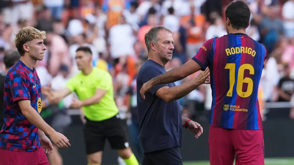 "Podemos hacerlo mejor": Hansi Flick reacciona tras la goleada de Barcelona a Valencia