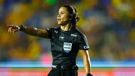 Francisco Chacón elogia a Karen Hernández y lanza 'pedrada' a Katia Itzel García