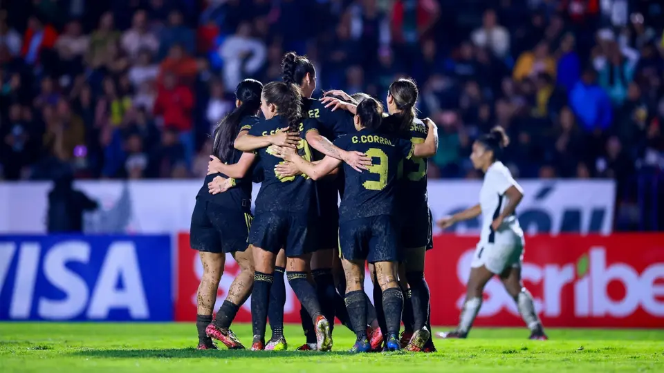 La Selección Femenil celebra en un amistoso celebrado en Tlaxcala | IMAGO 7