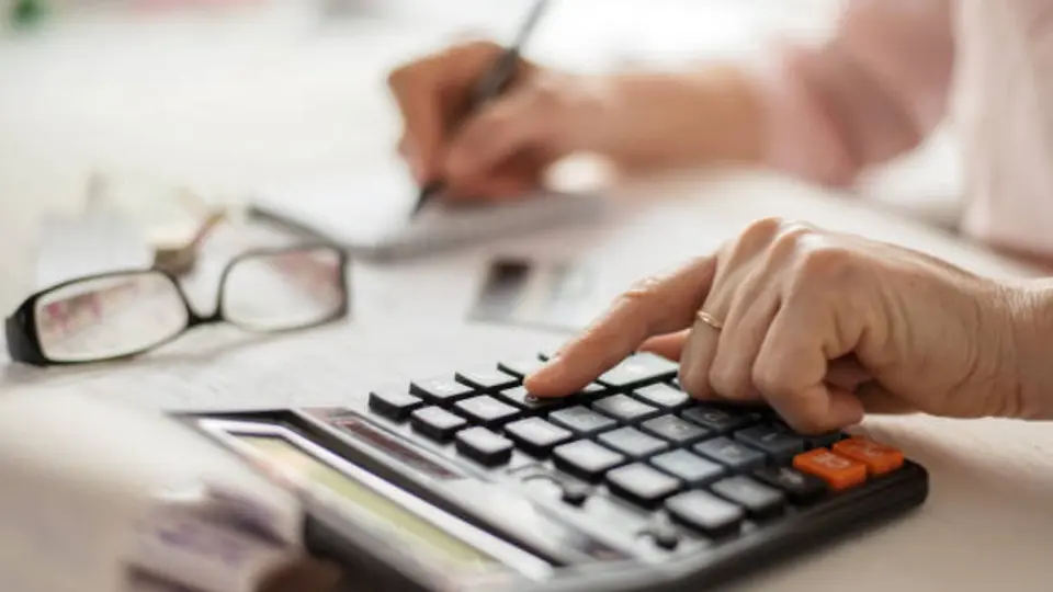 ¿El SAT cobra impuestos por el aguinaldo 2026? Así se calcula el ISR