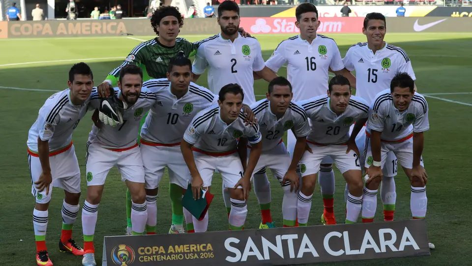 A 10 años del 7-0 ante Chile; Raúl Jiménez y Chucky Lozano son los únicos futbolistas sobrevivientes
