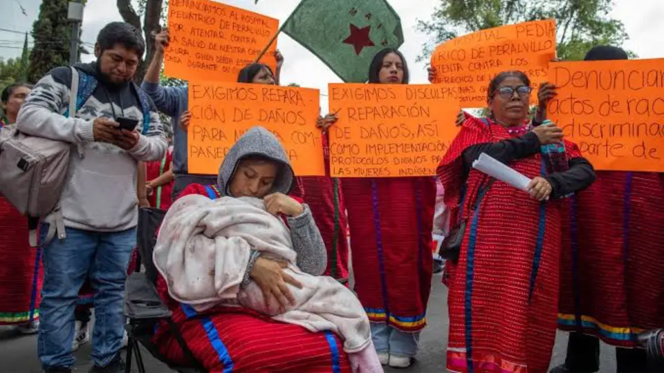 ¿Por qué retuvieron a una bebé nacida en casa? Esto dice la ley sobre los partos domiciliarios