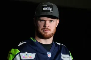 Sam Darnold busca entrar a selecto grupo encabezado por Tom Brady