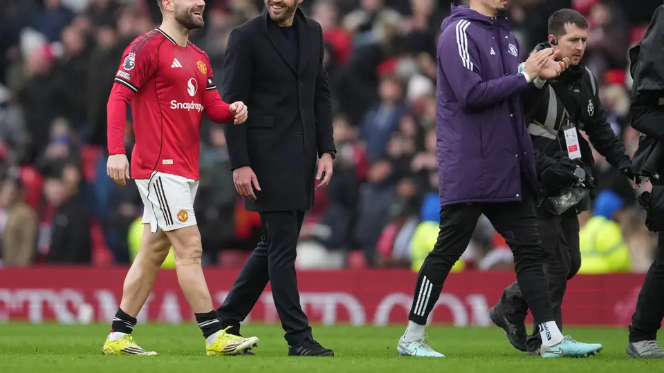 Michael Carrick festejando el triunfo ante Spurs | AP