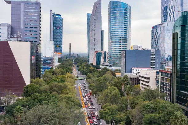 La restricción aplica de las 5:00 a las 22:00 horas en toda la Zona Metropolitana del Valle de México. / iStock