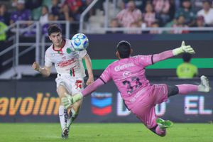 Chivas se impone ante Mazatlán y permanece como líder general de la competencia