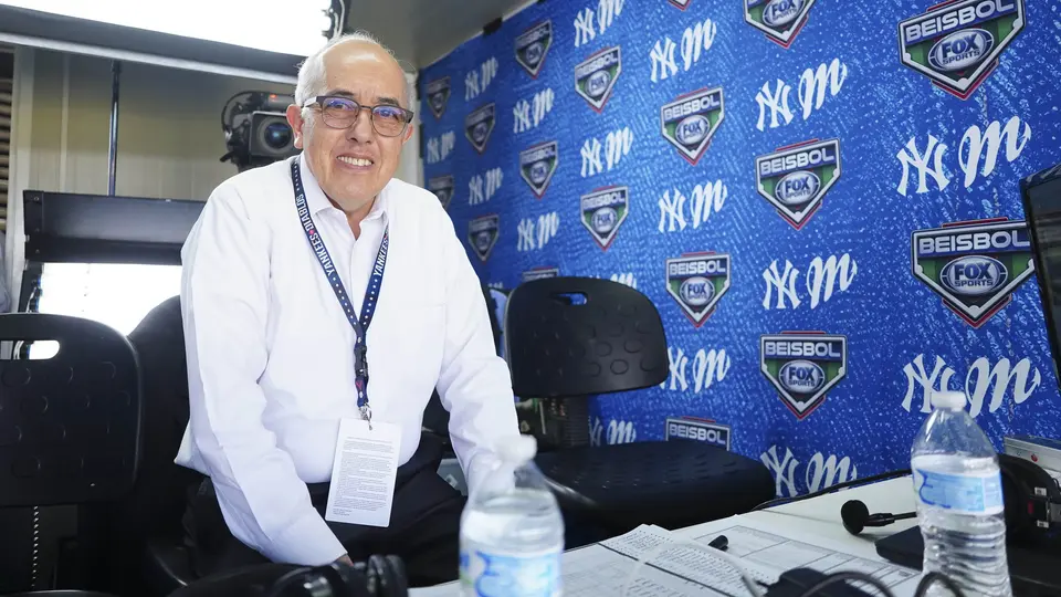 Pepe Segarra en una cabina | IMAGO7