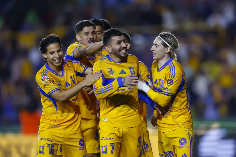 Tigres 'aplastó' a Santos en casa | Imago7