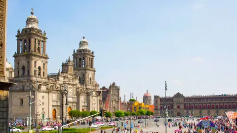 El Gran Baile de Sonideros y Sonideras celebra la tradición musical popular en uno de los espacios públicos más emblemáticos de CDMX. / iStock