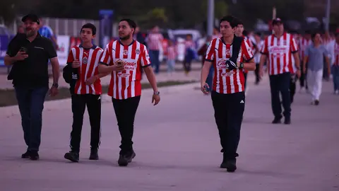 ¿Chivas será local? El Rebaño invade Mazatlán con su afición