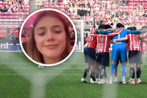 Chica británica conquista las redes al cambiar al Chelsea por las Chivas
