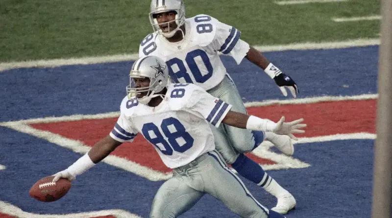 Cowboys vence a Bills en el Super Bowl XXVII | AP