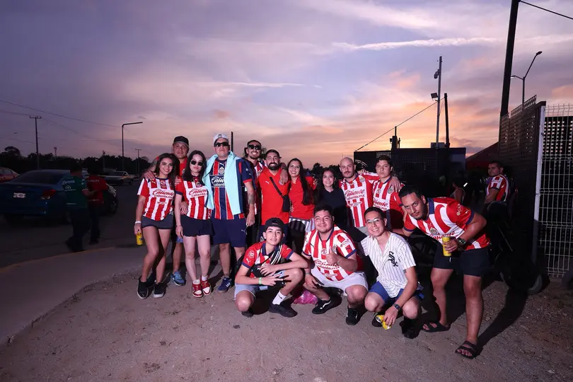 Fans de Chivas en Mazatlán | X: @Chivas