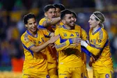 ¡Manita no, 'garrita'! Tigres golea a un Santos sin alma