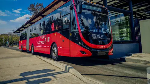 El Metrobús tiene 4 líneas con el sistema bilingüe con miras al Mundial 2026 / FB: @MetrobusCDMX