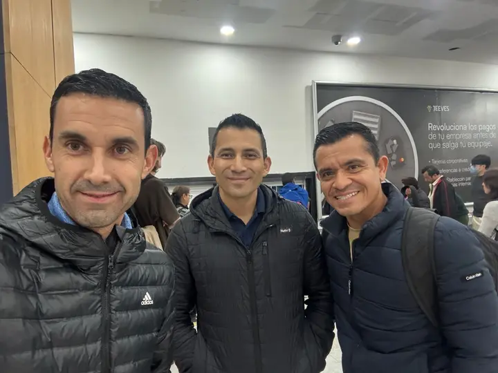 Árbitros mexicanos llegaron a la CDMX l X:Arbitraje_MX