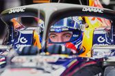 Verstappen en su auto en el GP de Australia | AP