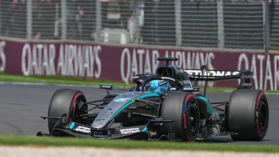 George Russell en el Circuito Albert Park de Melbourne, Australia | AP