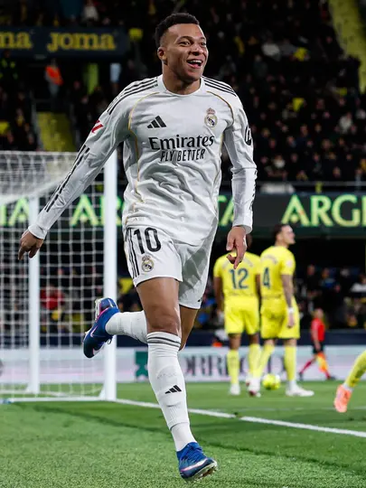 Kylian Mbappé fue captado de manera comprometedora con la actriz española / IG:@ k.mbappe