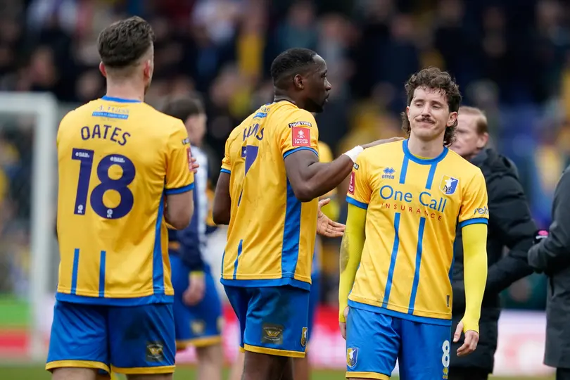 Mansfield Town celebrando el gol de Will Evans en la FA Cup | AP