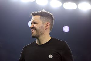 Andrés Gudiño respalda a Nicolás Larcamón pese a crisis: “El vestidor está unido”