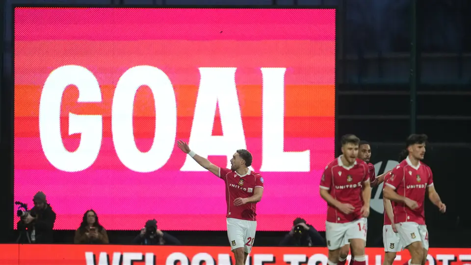 Wrexham United festeja uno de sus goles contra Chelsea en la FA Cup | AP