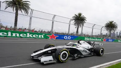 Checo Pérez, fuera en la Q1; así quedó la parrilla de salida en Australia