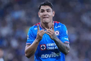 ¿Qué pasará con Gabriel 'Toro' Fernández en Cruz Azul?