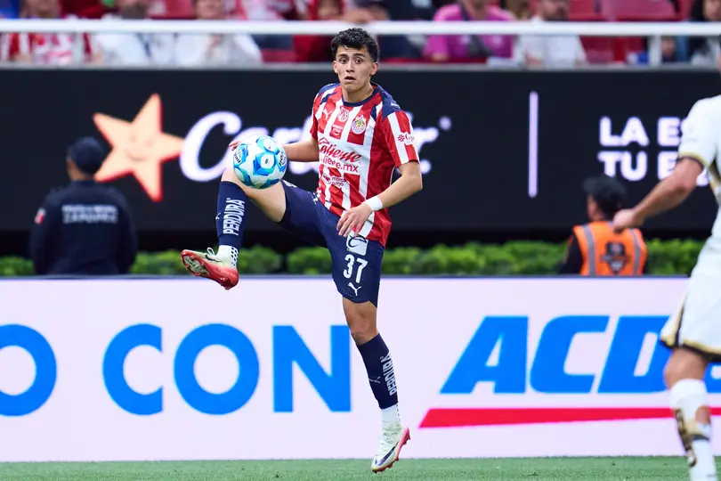 Ledezma durante el partido Chivas vs Pumas | MEXSPORT