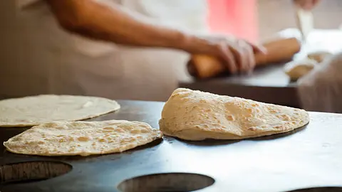 Especialistas recomiendan incluir tortillas en una alimentación balanceada./ Pixabay