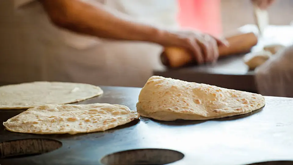 Especialistas recomiendan incluir tortillas en una alimentación balanceada./ Pixabay