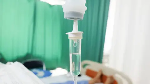 Los sueros mortales que aplicaba este doctor tenían un costo de entre 500 y mil pesos/Pixabay