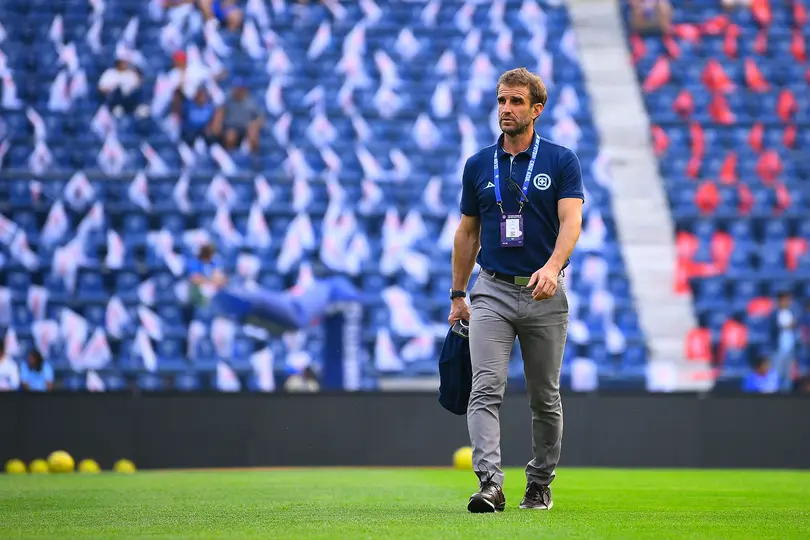 Iván Alonso previo a un partido de Cruz Azul en la Liga MX | MEXSPORT