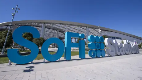 Trabajadores del SoFi Stadium en huelga por el ICE a días del Mundial 2026