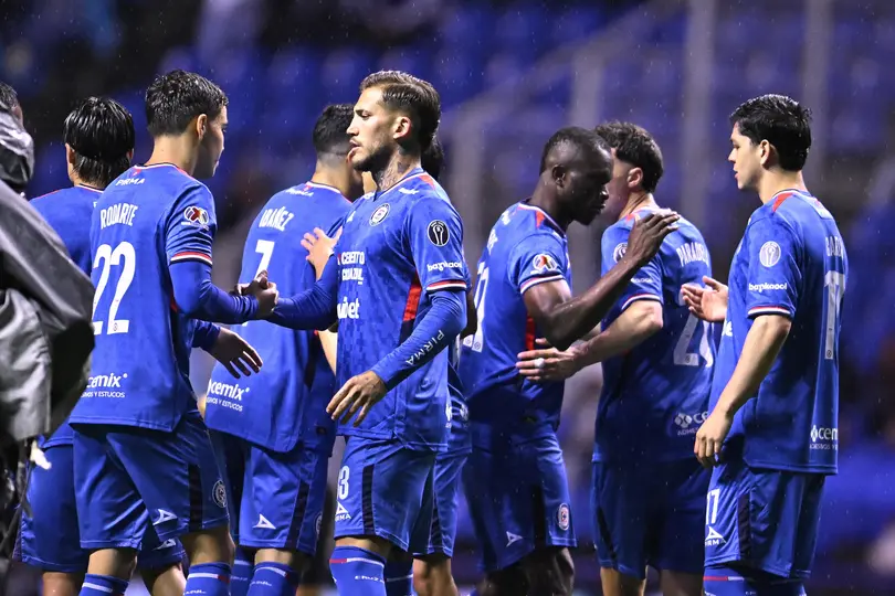 Jugadores de Cruz Azul celebran gol ante Pachuca | MEXSPORT