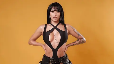 La famosa asegura que no detectó ningún problema entre El Patrón y su esposa / FB: @KimberlyShantalOficial