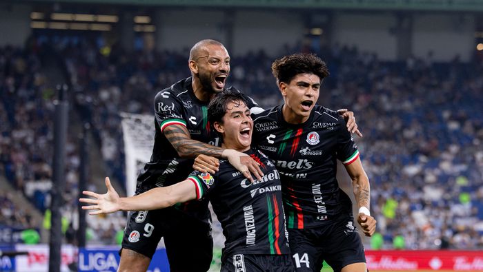 Jugadores de Atlético San Luis en celebración en el partido contra Rayados de Monterrey | IMAGO 7